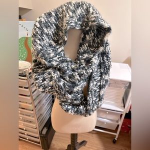 Lululemon hooded infinity scarf